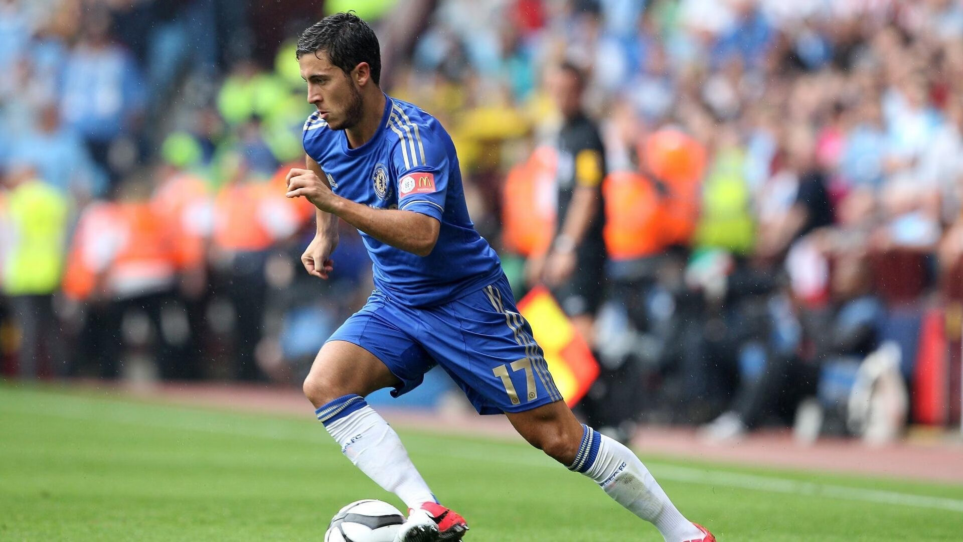 开云体育在线登入-“西甲焦点：明星飞驰场上，场面精彩绝伦”